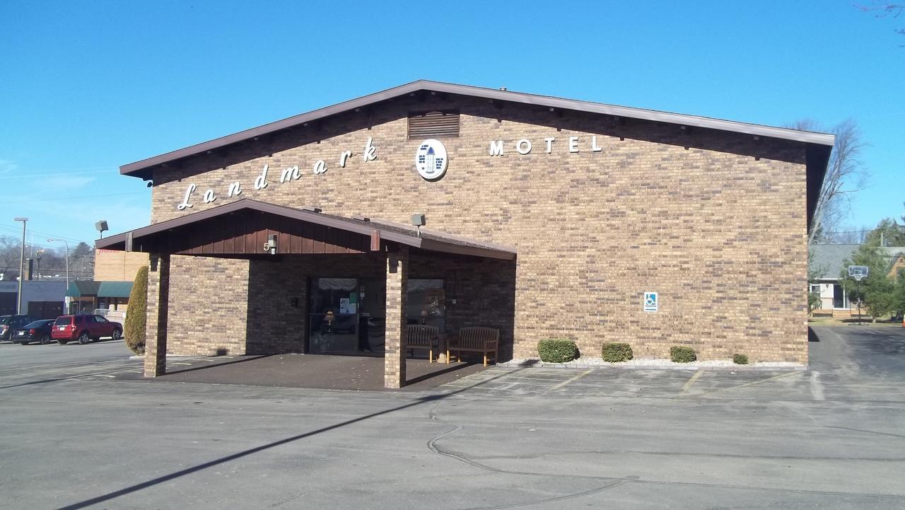 Landmark Motel クリントンビル エクステリア 写真